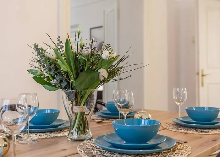 Old Town 2 Bdr Apartment, Free Coffee דירה *