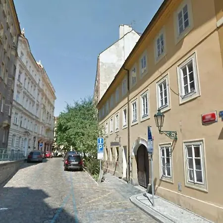 Appartement Old Town 2 Bdr Apartment, Free Coffee Praag