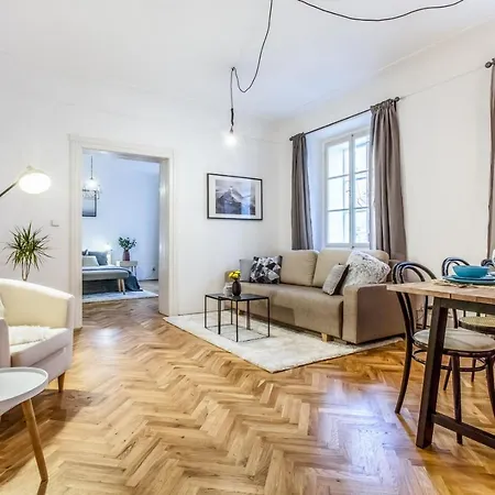 Apartment Old Town 2 Bdr Apartment, Free Coffee Prague